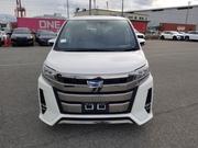Toyota Noah Wxb Hybrid Pearl 2021 for sale
