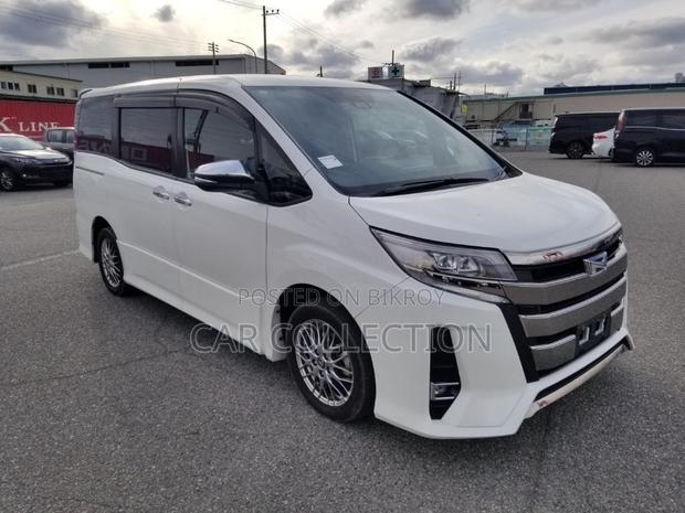 Toyota Noah Wxb Hybrid Pearl 2021