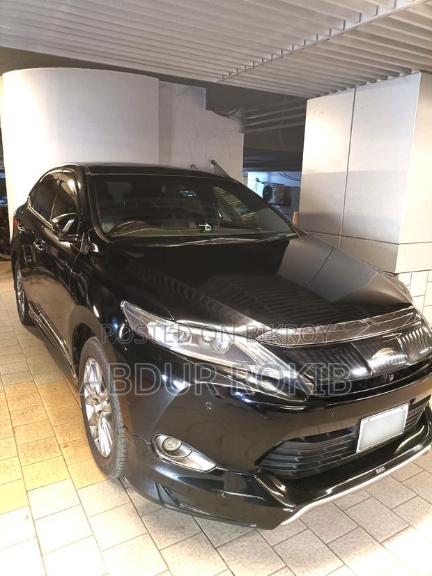 Toyota Harrier 2013