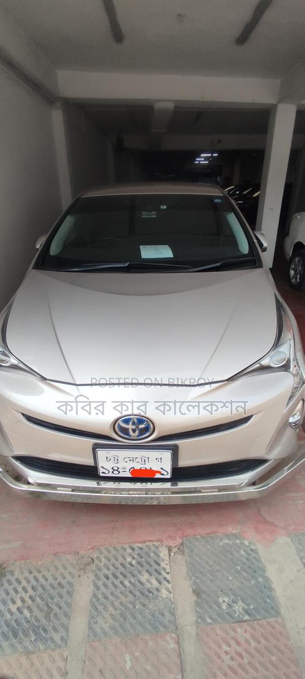 Toyota Prius hybrid 2018