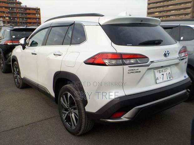 Toyota Corolla Cross z p a c k g e 2021