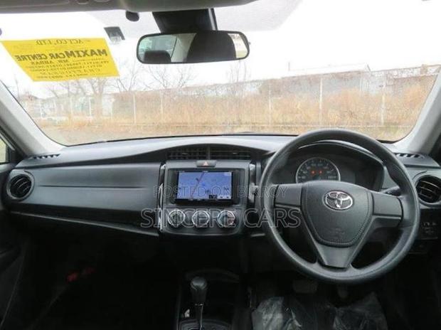 Toyota Axio EX NON HYB 4 POINT 2020