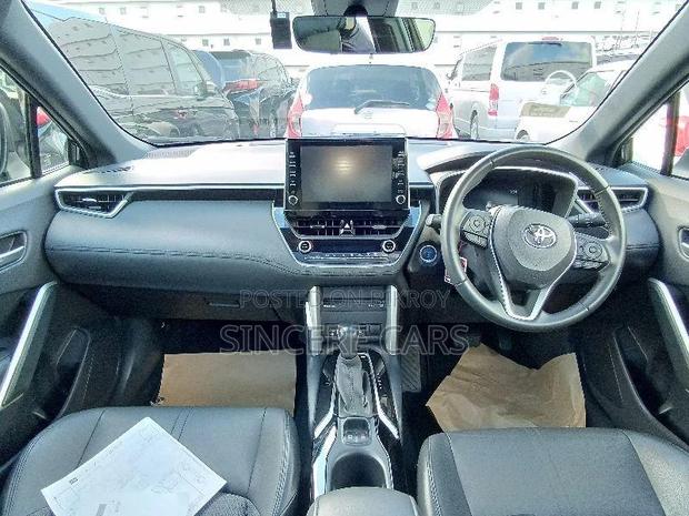 Toyota Corolla Cross Z LEATHER PENOROMIC 2021