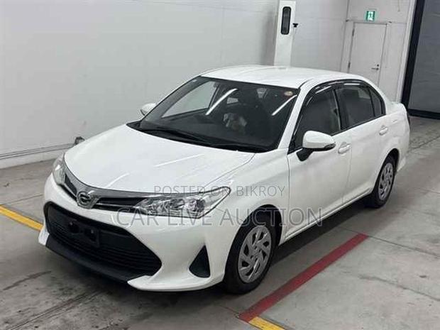 Toyota Axio NON HYBRID 2021