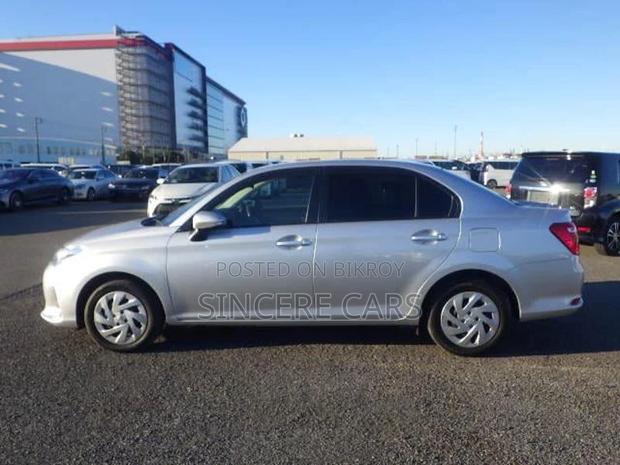 Toyota Axio EX HYB PUSH 3.5POINT 2021