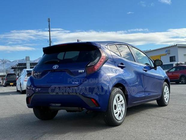 Toyota Aqua X NAVY COLOUR 2021