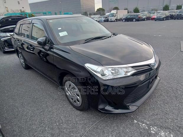 Toyota Fielder EX HYB 4 POINT 2021