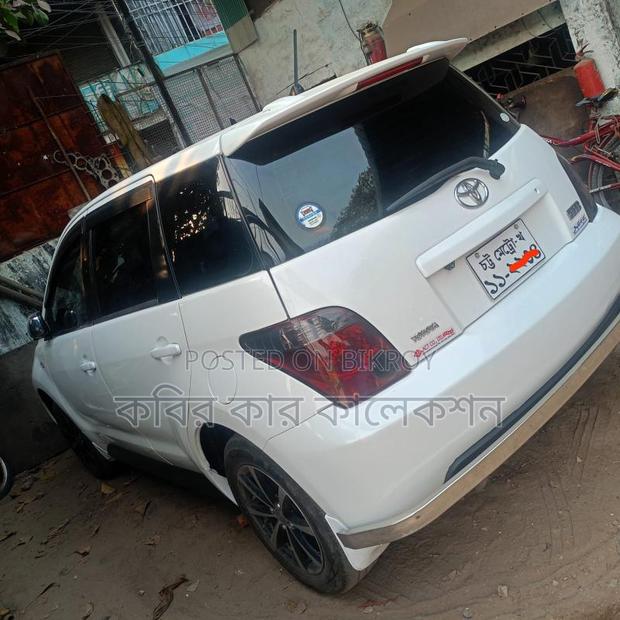 Toyota ist ` 2005