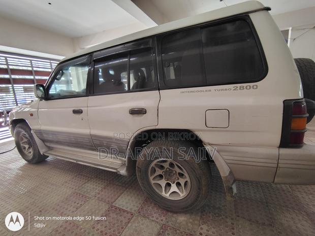 Mitsubishi Pajero 1998