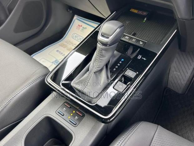 Toyota Corolla Cross Z Leather New Shape 2025