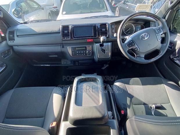 Toyota Hiace Super GL Dark Prime2 2023