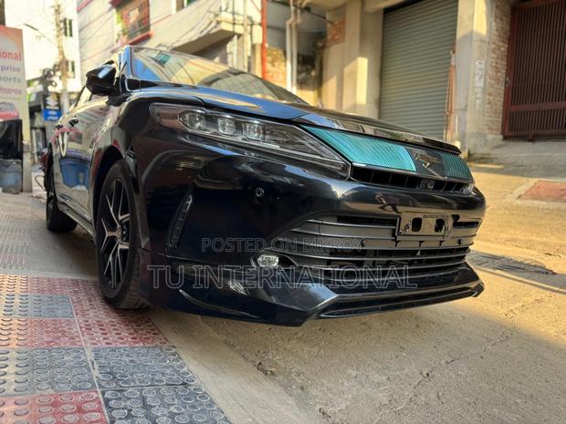 Toyota Harrier PREMIUM PKG NON-HV 2020