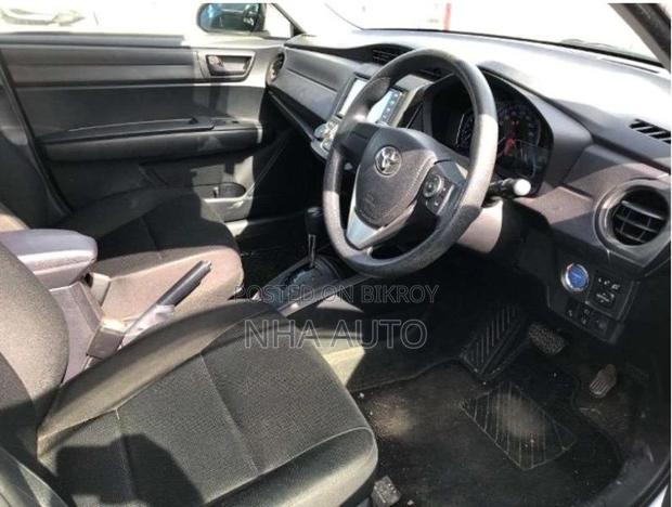 Toyota Axio EX HYBRID 2022