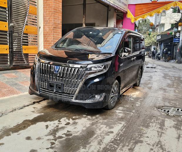 Toyota Esquire GI PREMIUM HYBRID 2020