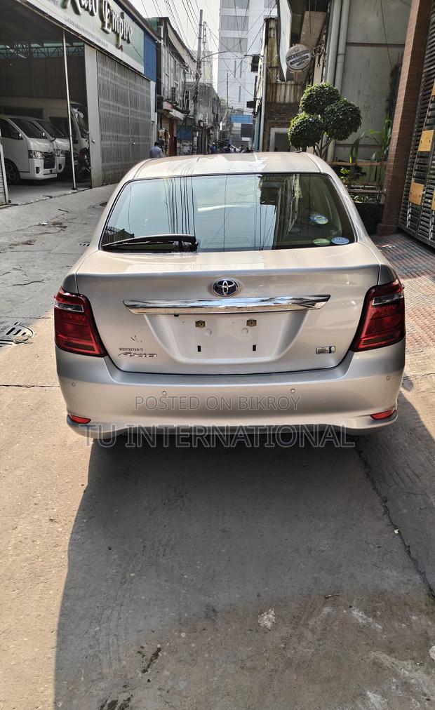 Toyota Axio PUSH EX HYBRID 2020