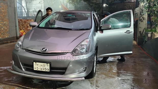 Toyota Wish G 7Seater 1.8L 2005
