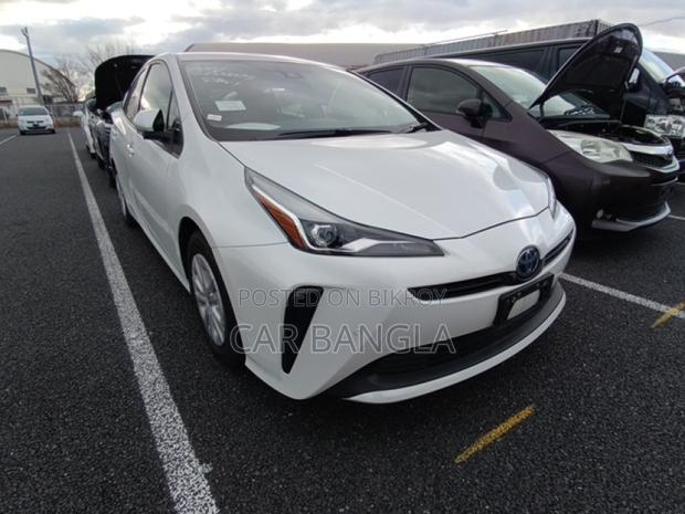 Toyota Prius S 2022