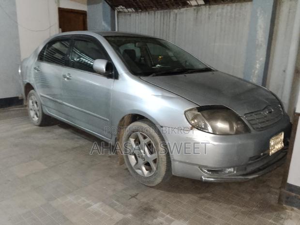 Toyota Corolla G- Edition 2002