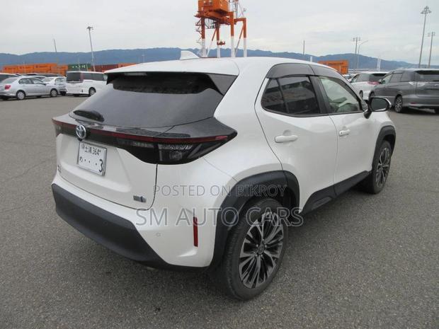 Toyota Yaris Cross Z Pearl 4.5 Point 2021