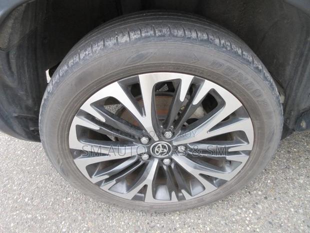 Toyota Yaris Cross Z Pearl 4.5 Point 2021