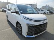 Toyota Voxy S-Z,PKG 36K MIL, 4.5 2022 for sale