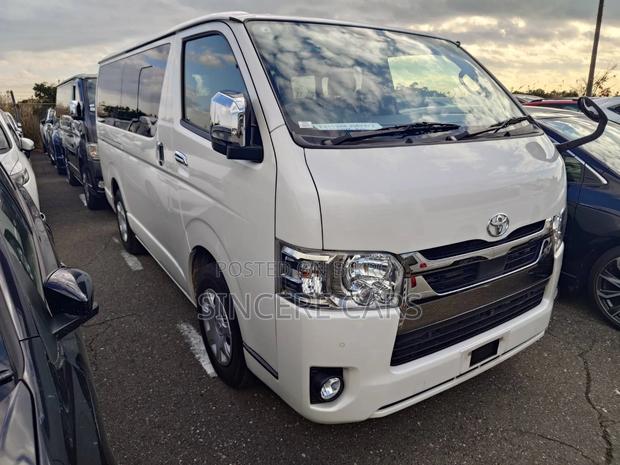 Toyota Hiace Super GL Dark Prime2 2022