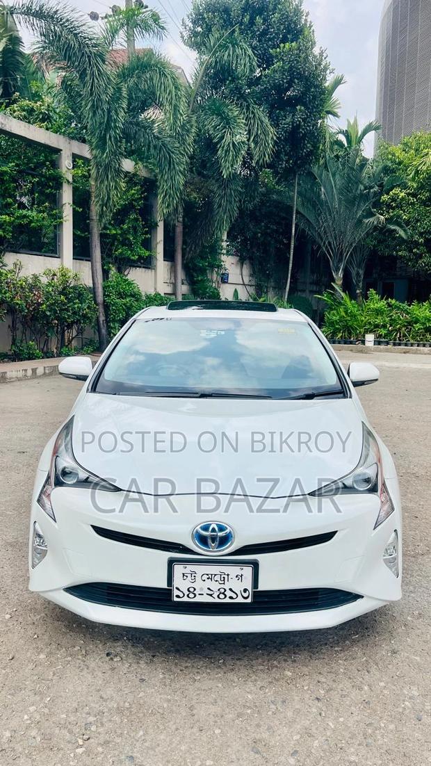 Toyota Prius G Tourning Sunroof 2016