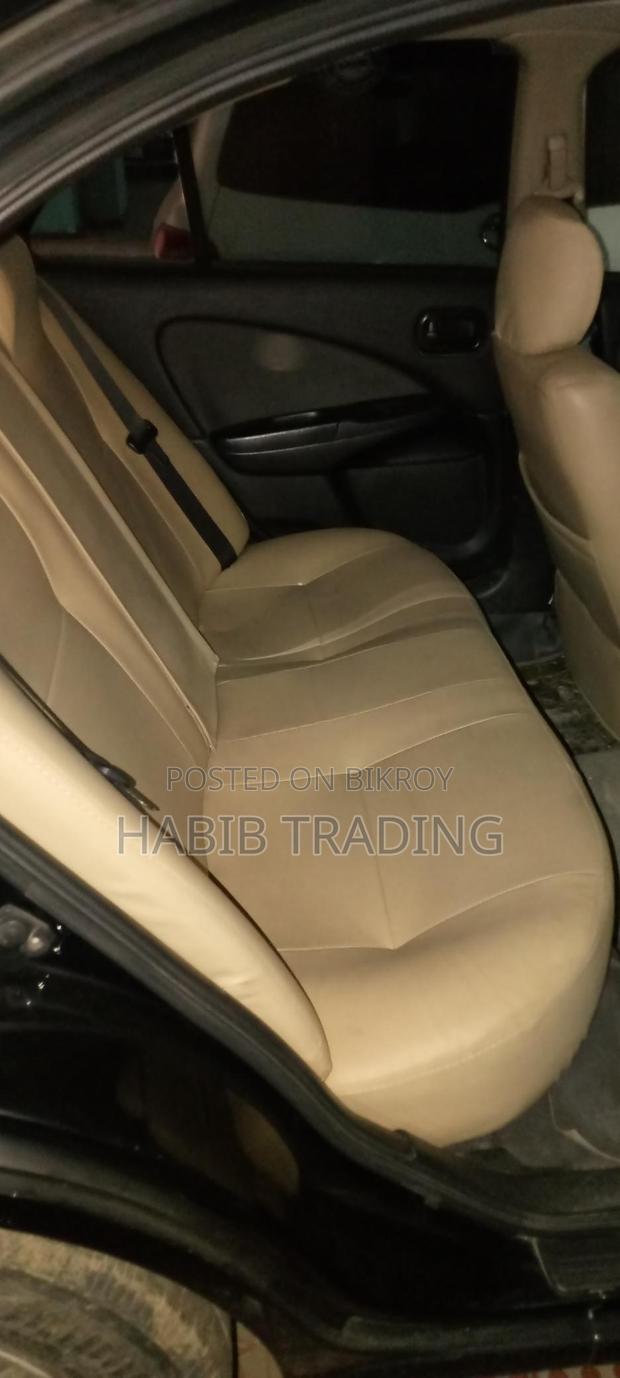 Nissan Sunny 2007 Black