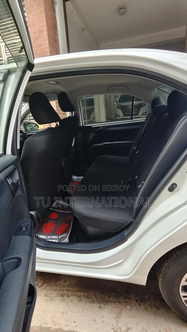 Toyota Axio HYBRID PUSH EX PKG 2020