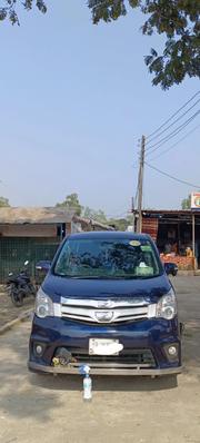 Toyota Noah key start 2007 for sale