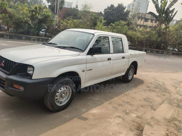 Mitsubishi L200 2003 White