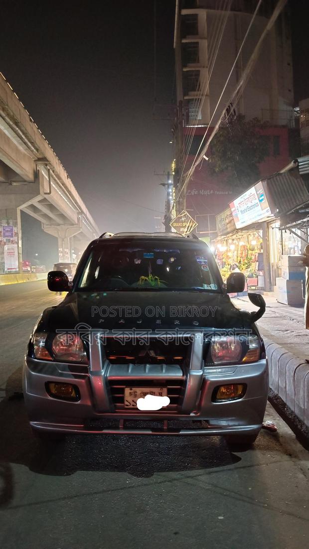 Mitsubishi Pajero v73 2004