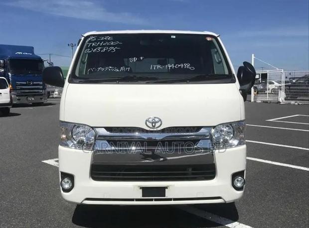 Toyota Hiace GL PACKAGE 2020