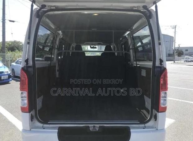 Toyota Hiace GL PACKAGE 2020