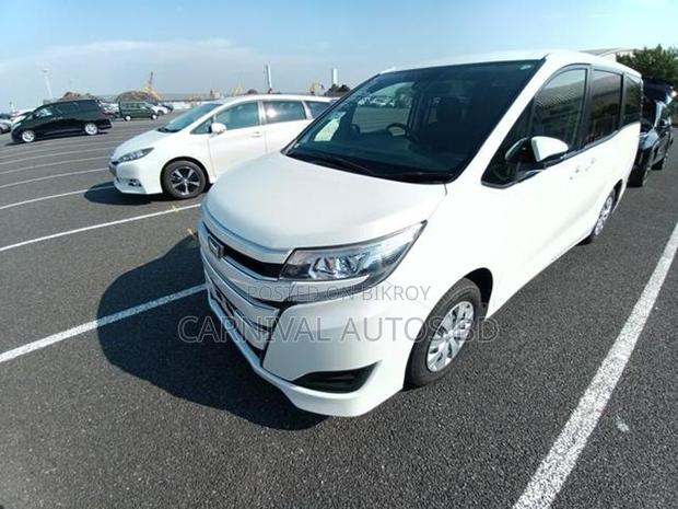 Toyota Noah X SMART PACKAGE 2021