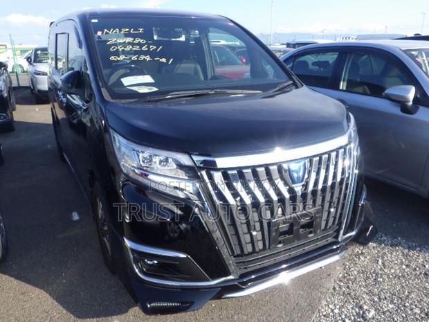 Toyota Esquire GI DYNAMIC AEROSTYLE 2020