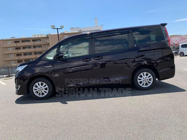 Toyota Noah G HYBRID WINE 2020