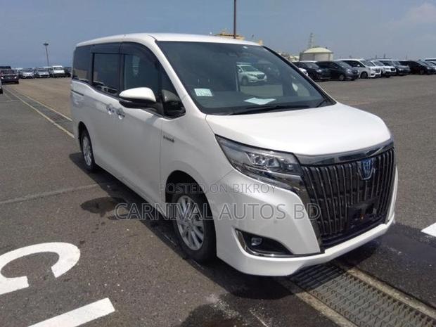 Toyota Esquire GI PREMIUM HYBRID 2020