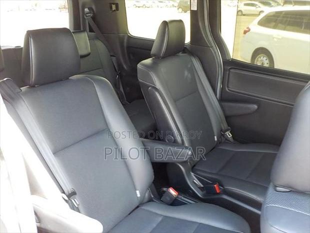 Toyota Esquire Gi Package 2020