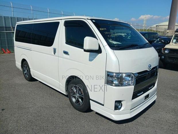 Toyota Hiace SGL Dark Prime II 2021