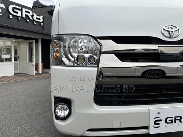 Toyota Hiace SUPER GL DARK PRIME2 2020