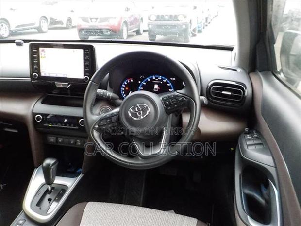 Toyota Yaris Cross Z 2 Ton Non Hybrid 2020