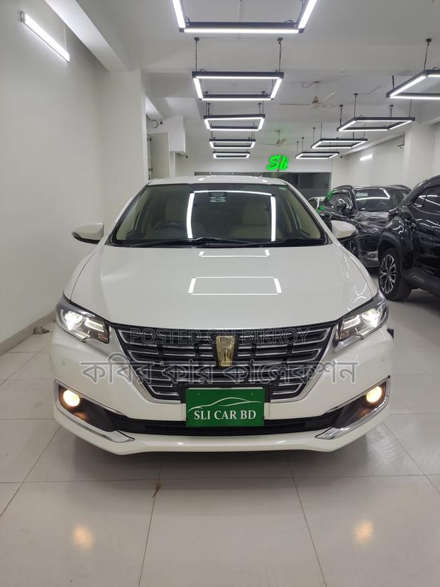Toyota Premio FEX package 2017