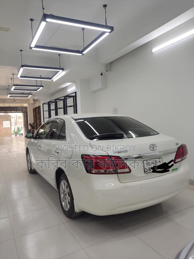 Toyota Premio FEX package 2017