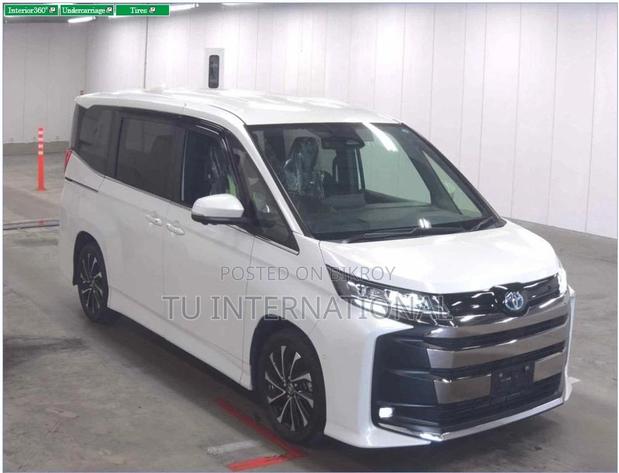 Toyota Noah S-Z PACKAGE HYBRID 2022