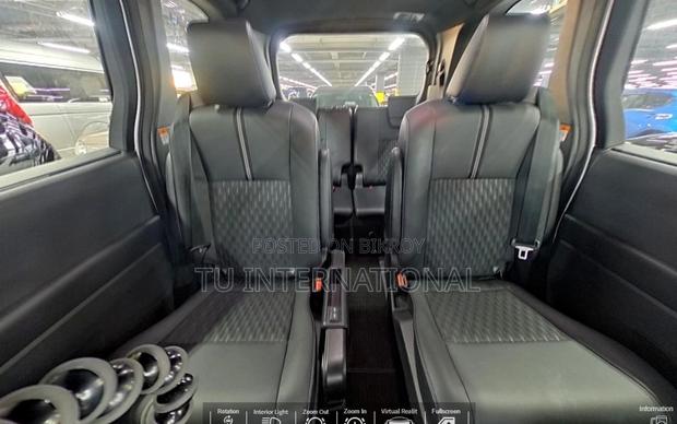 Toyota Noah S-Z PACKAGE HYBRID 2022
