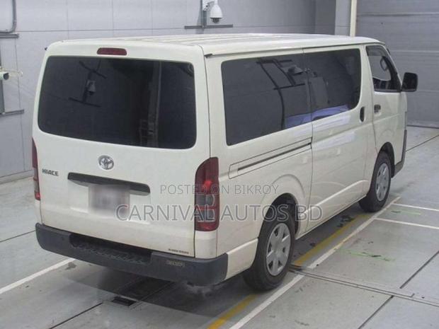 Toyota Hiace DX PACKAGE 2021
