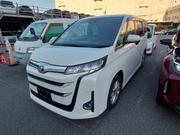 Toyota Noah Non Hybrid Z Pearl 2022 for sale