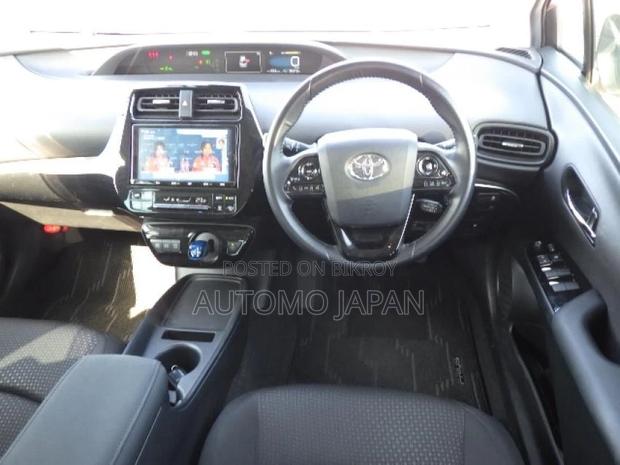 Toyota Prius S Safety Plus 2021