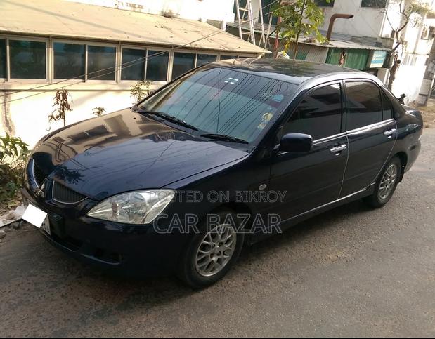 Mitsubishi Lancer GLX Manual Gear 2003